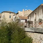 Apartment La Glycine *