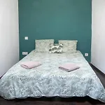 La Glycine Apartment *