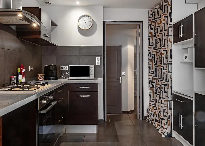 La Glycine 公寓 Montolieu