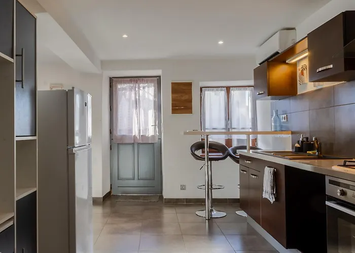 La Glycine Montolieu