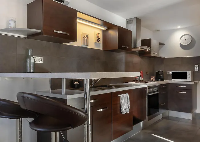 La Glycine 公寓 Montolieu